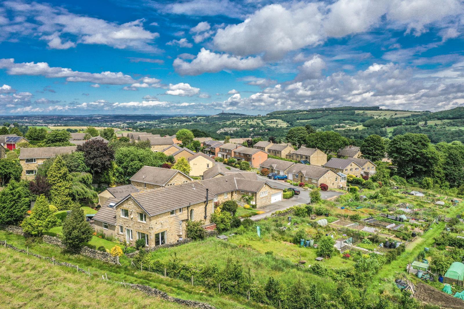 Town End Avenue, Wooldale, Holmfirth, HD9