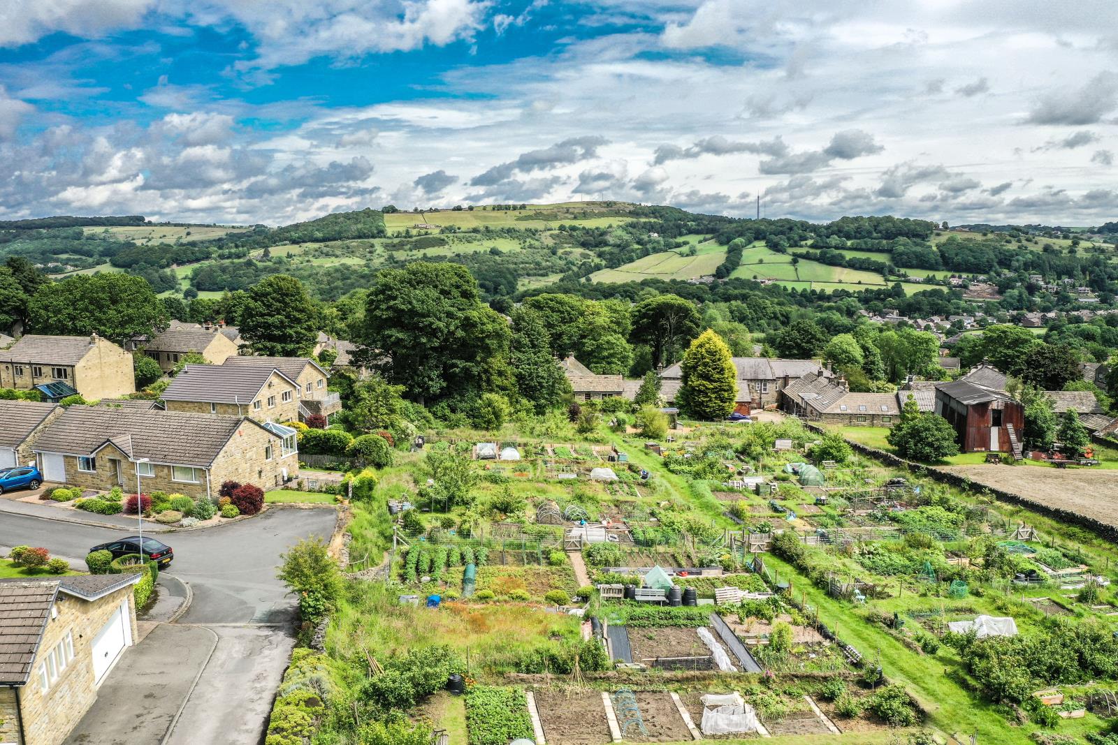 Town End Avenue, Wooldale, Holmfirth, HD9