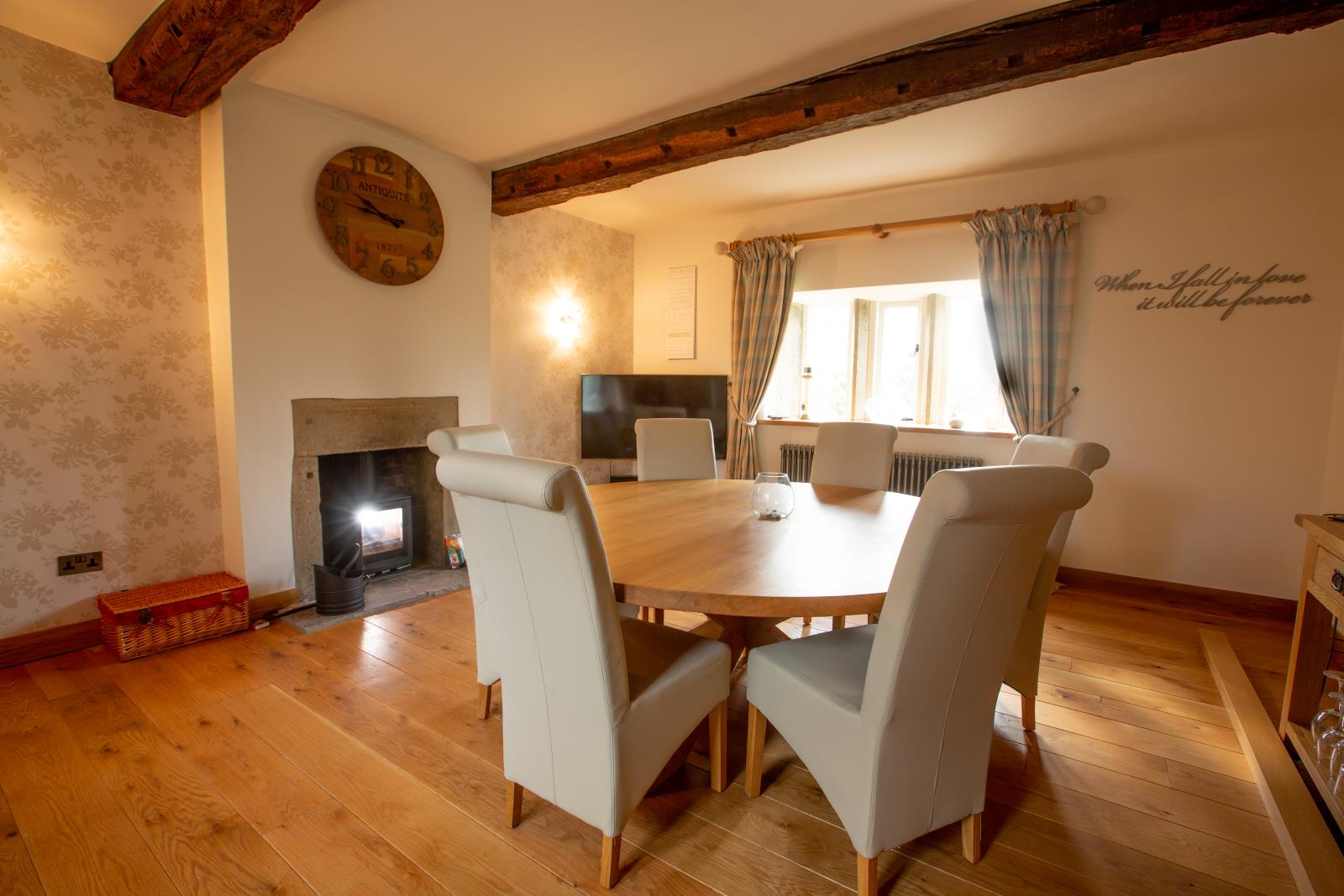 Far Broad Oak Farmhouse, Gunthwaite, S36 7GE