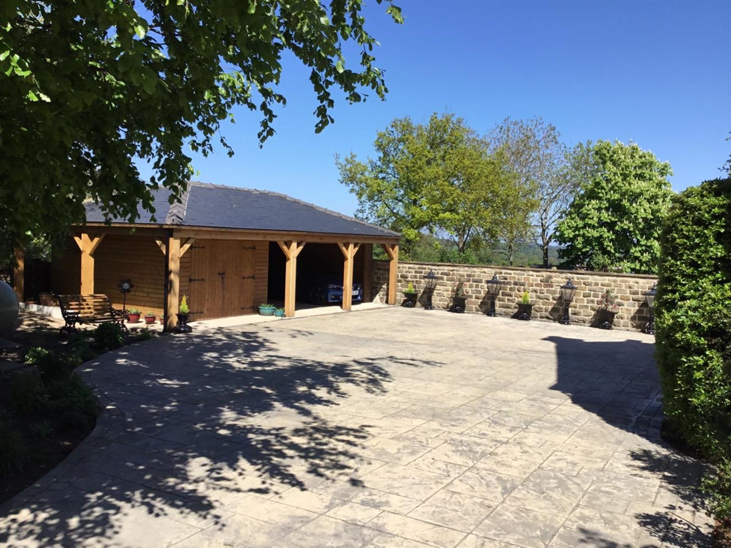 Far Broad Oak Farmhouse, Gunthwaite, S36 7GE