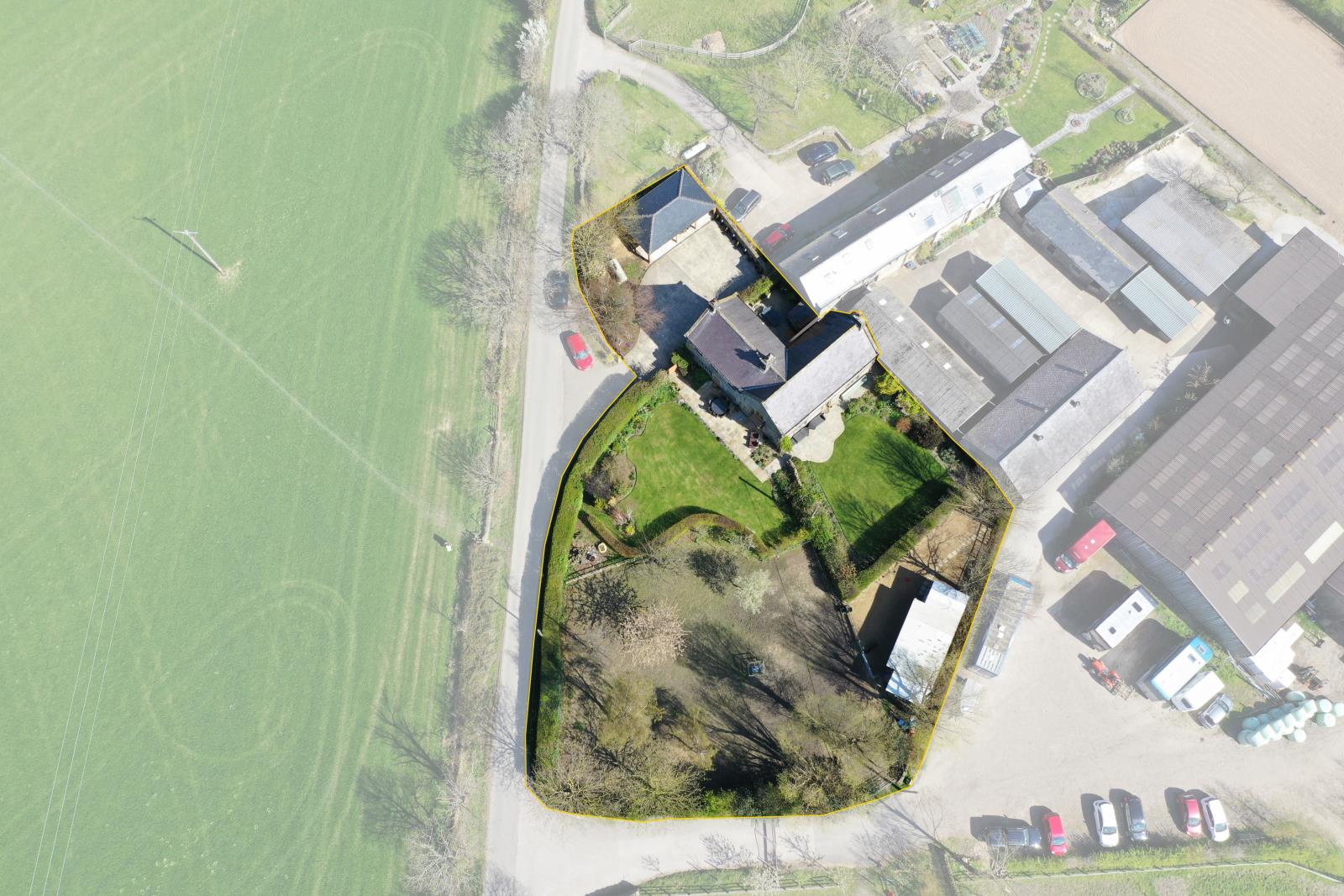 Far Broad Oak Farmhouse, Gunthwaite, S36 7GE