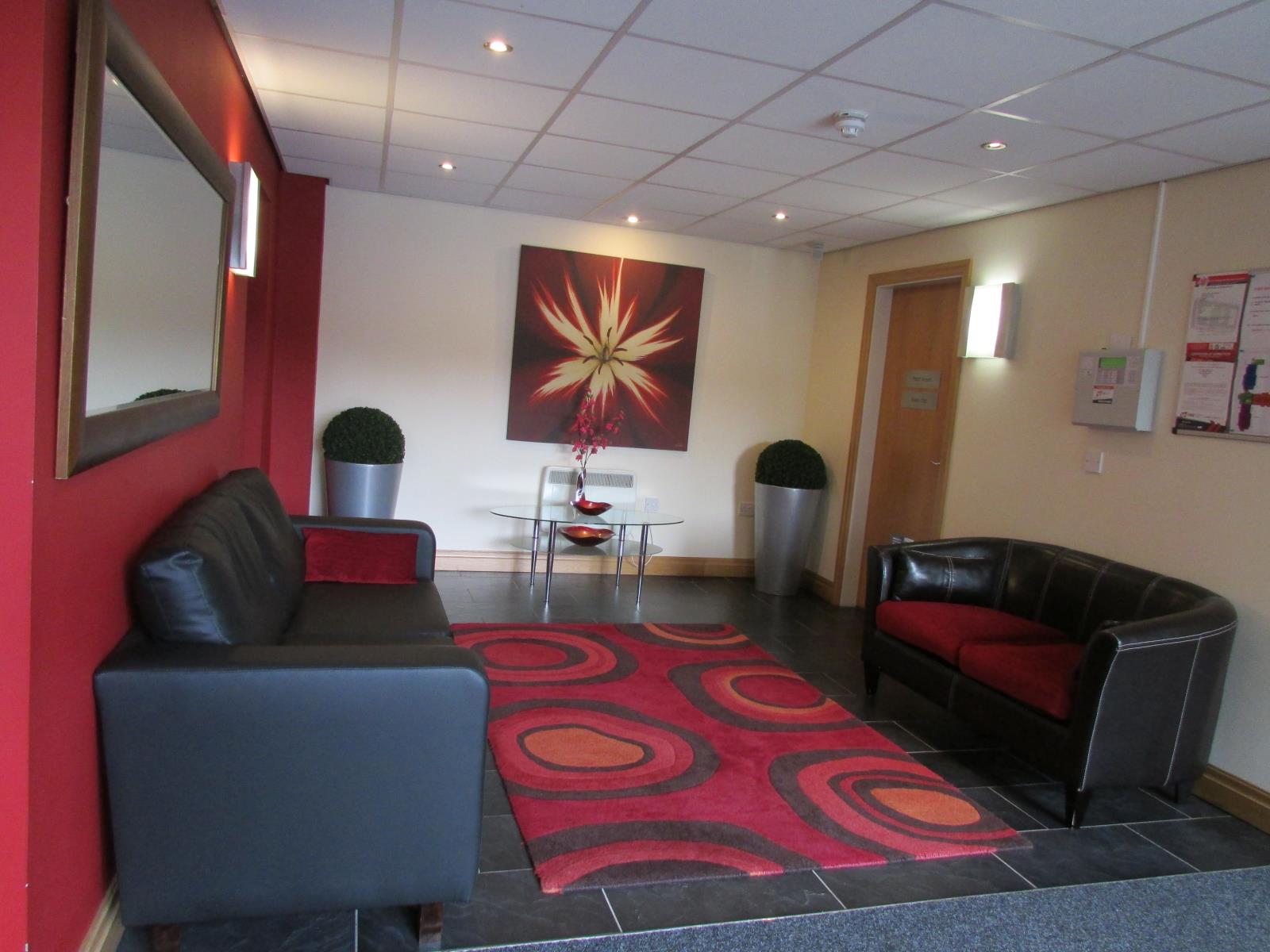Apartment 7, Holme Valley Court, Holmfirth, HD9 3TQ