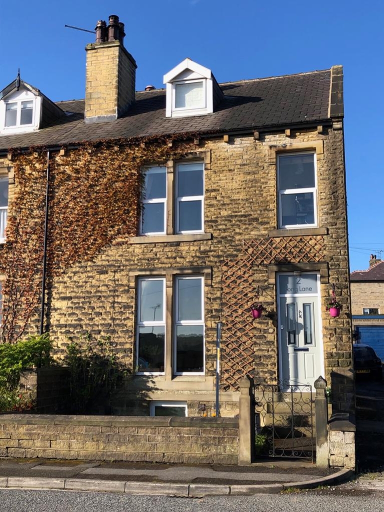 2 Long Lane, Honley, HD9 6EA