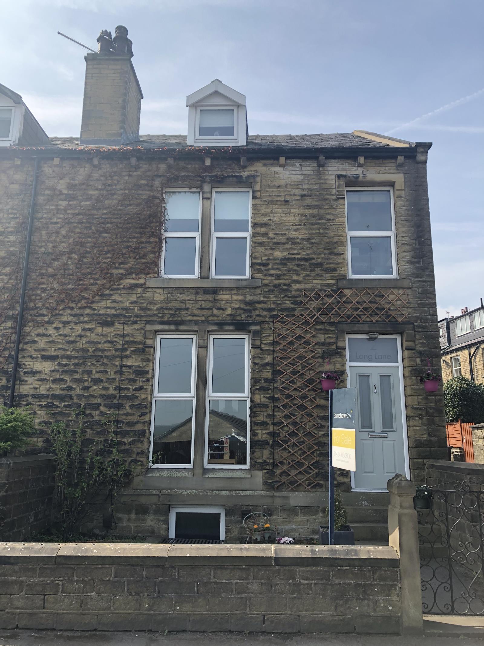 2 Long Lane, Honley, HD9 6EA