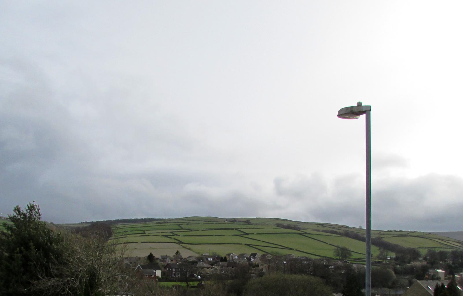 67 Broadfield Park, Holmfirth, West Yorkshire HD9 2JQ