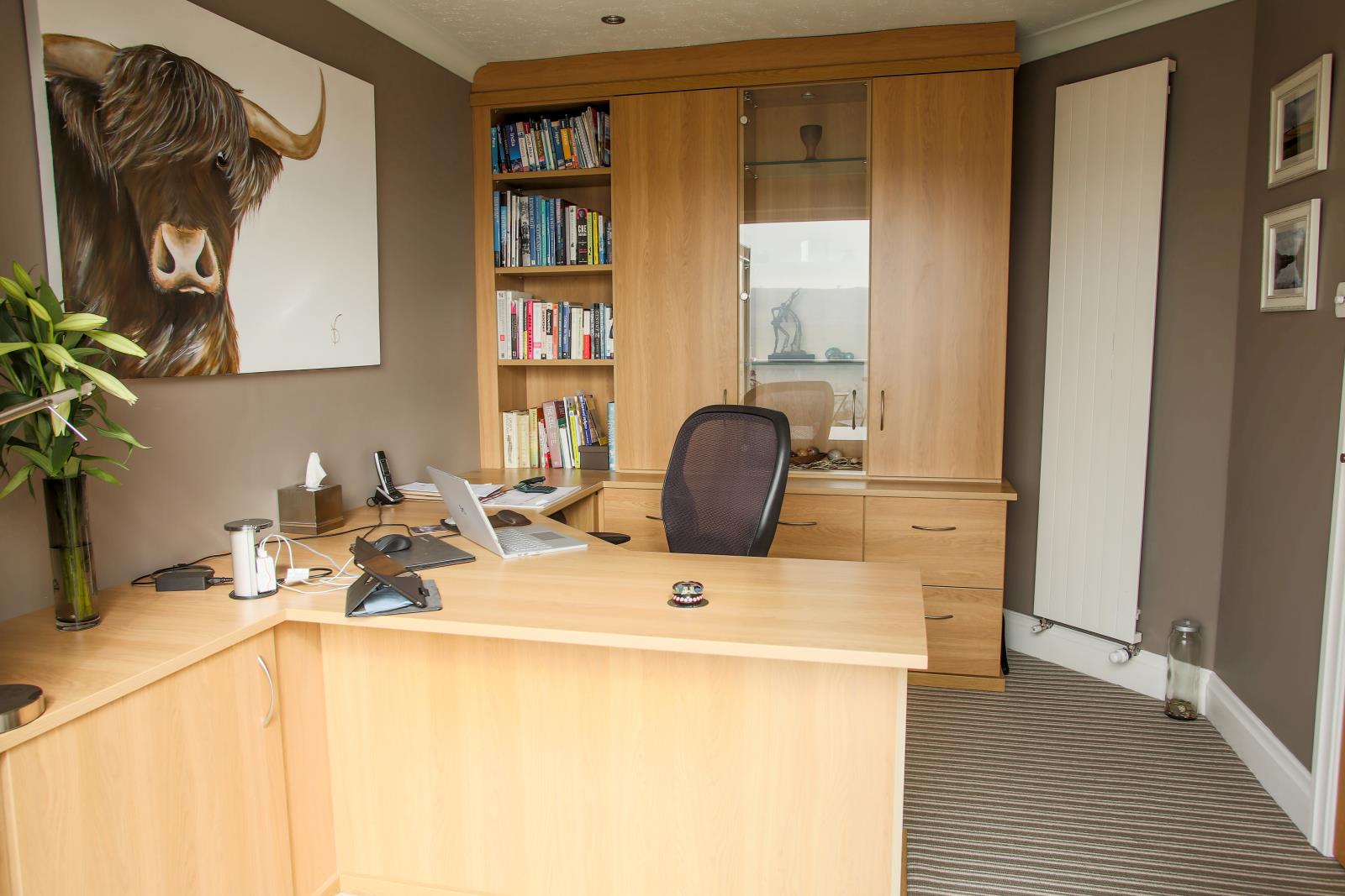 28 Allergill Park, Upperthong, Holmfirth, West Yorkshire HD9 3XH