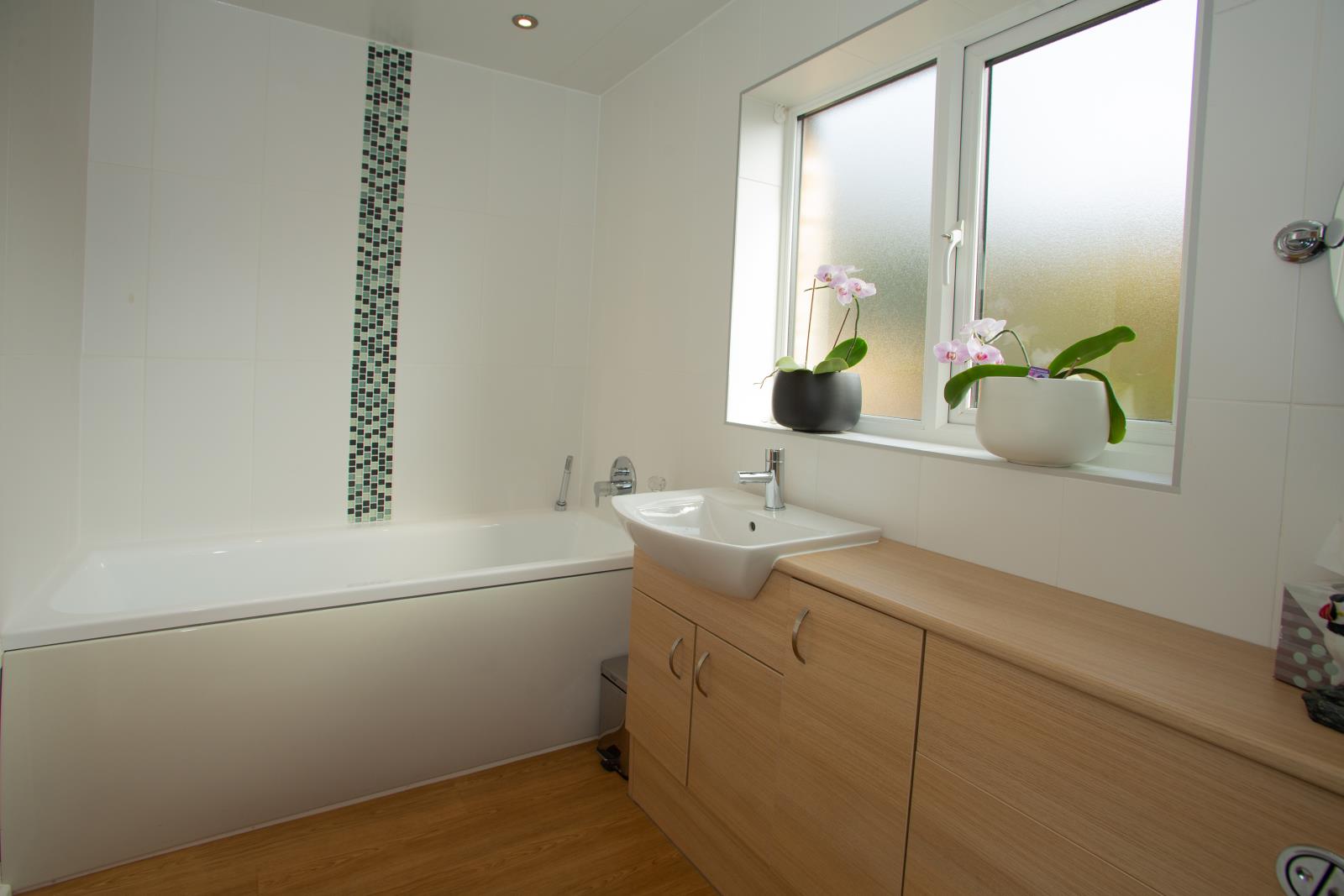 28 Allergill Park, Upperthong, Holmfirth, West Yorkshire HD9 3XH
