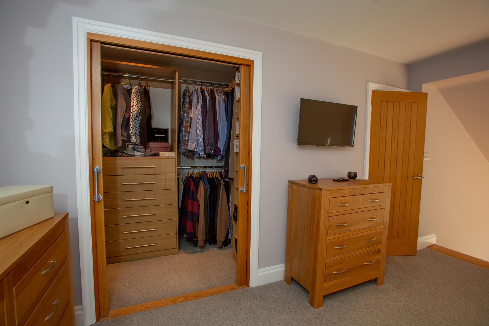 28 Allergill Park, Upperthong, Holmfirth, West Yorkshire HD9 3XH