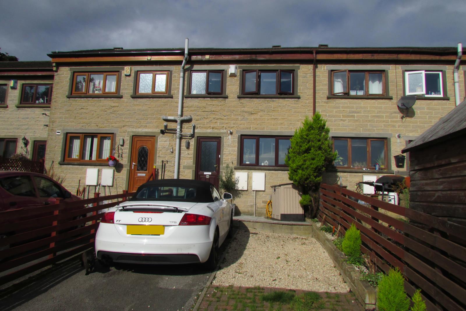 7 Brook Gardens, Meltham, Holmfirth HD9 5RX