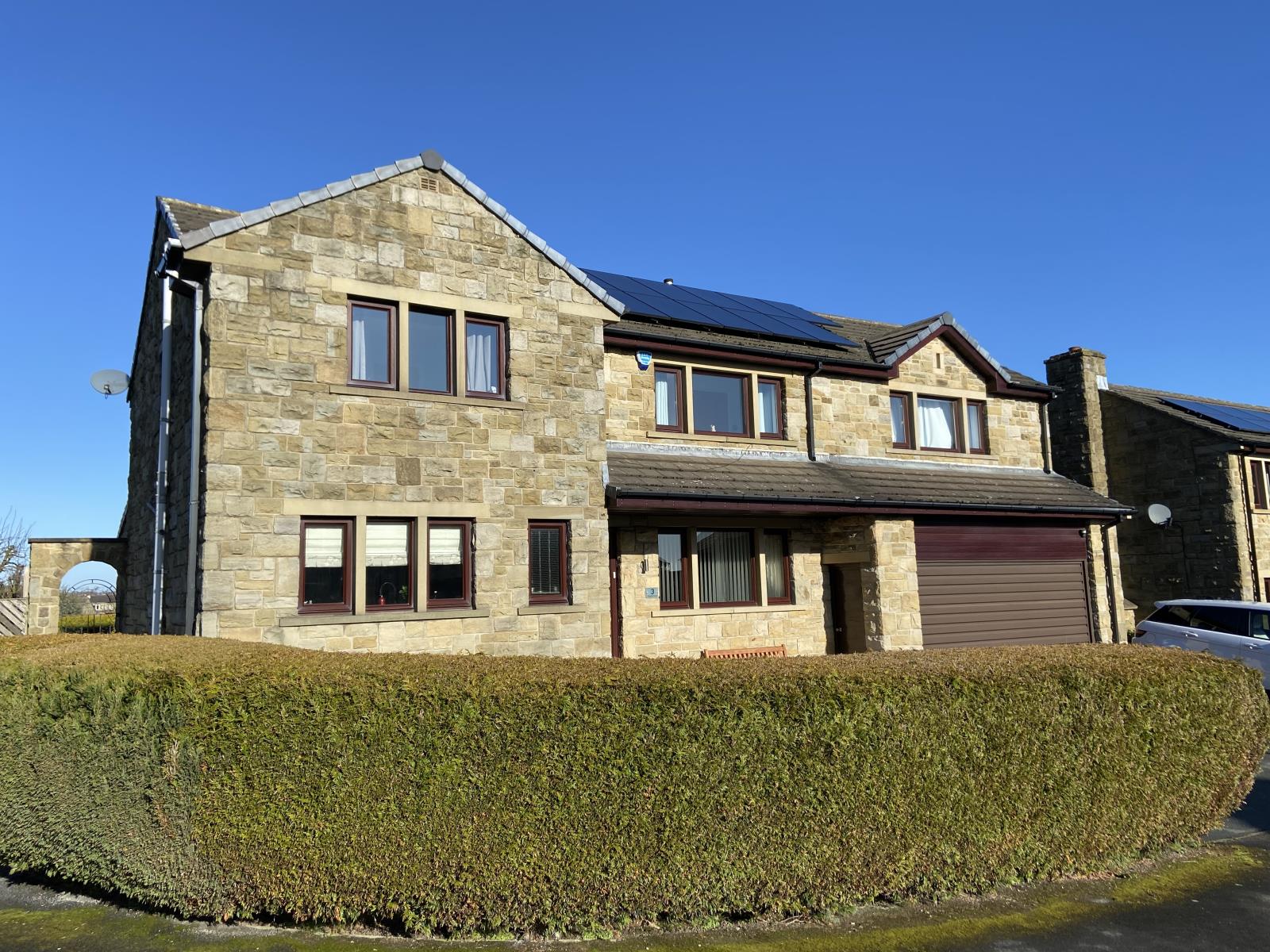 Stonecroft Gardens, Shepley, Huddersfield HD8