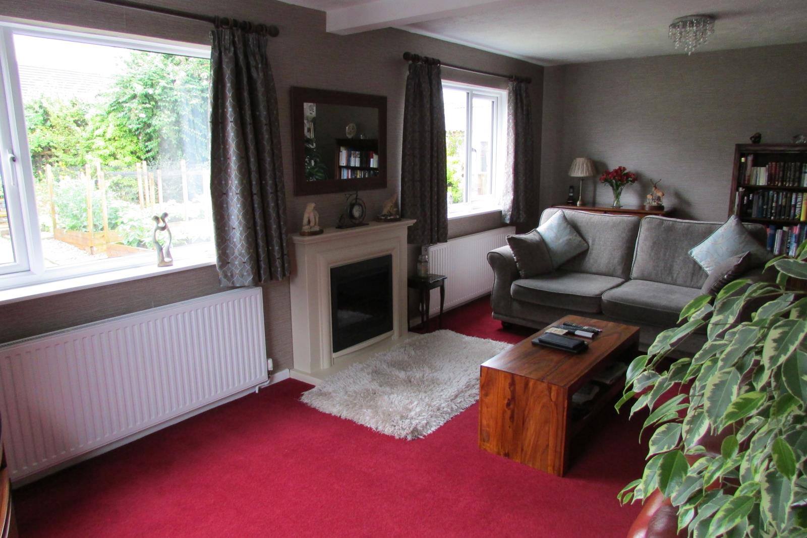 West Moor View, Honley HD9