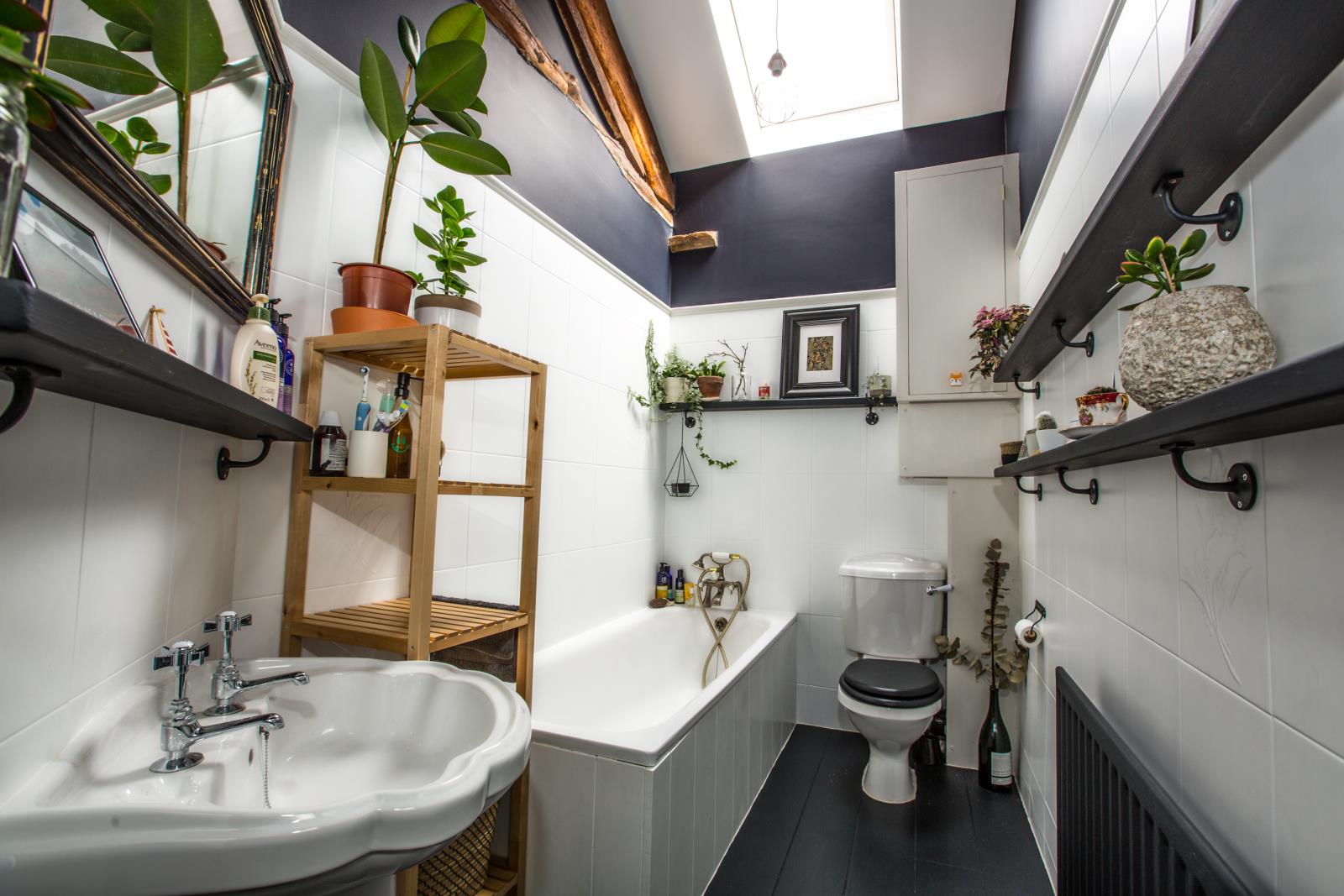 1 The Barn, Hall Ing Lane, Honley HD9 6QX