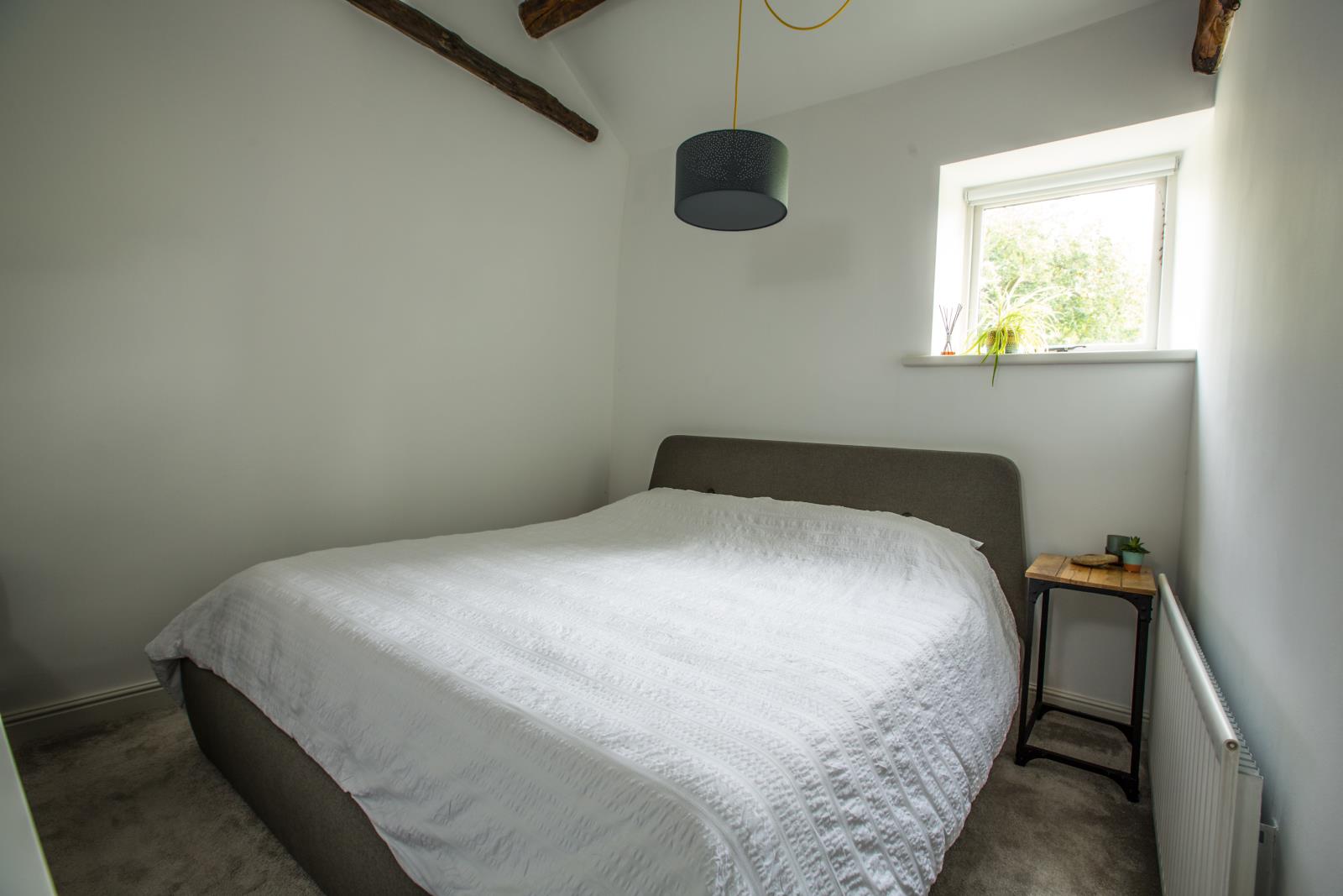 1 The Barn, Hall Ing Lane, Honley HD9 6QX