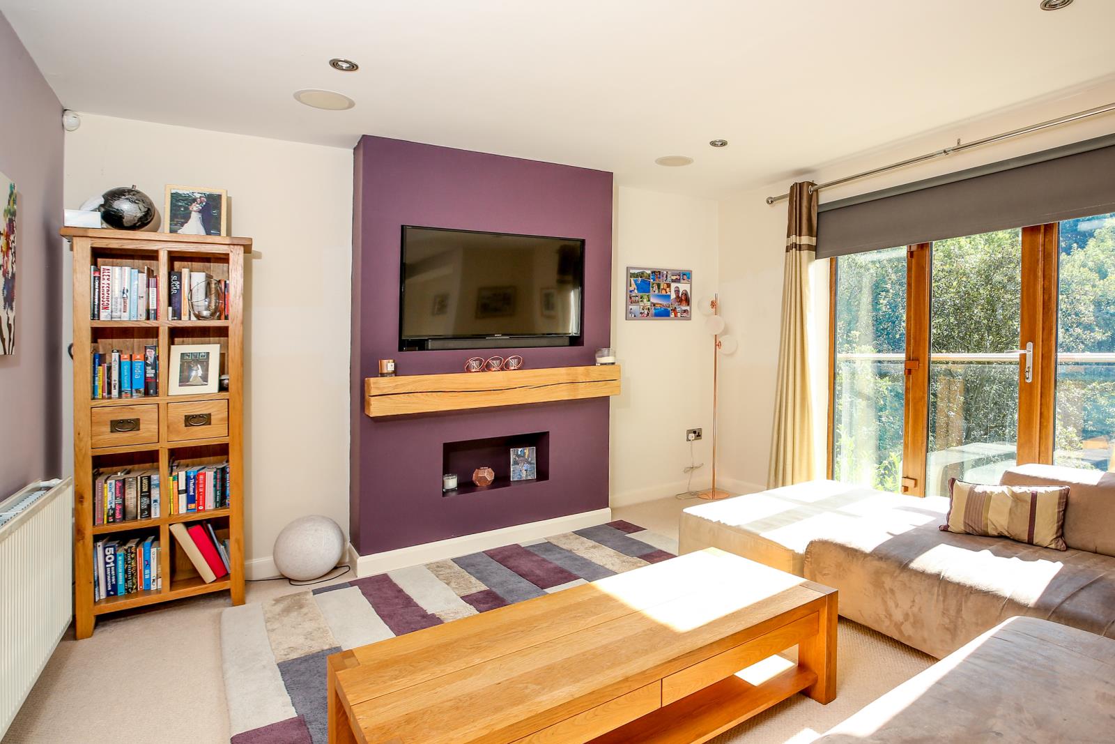 16 Victoria Mills, Holmfirth HD9 2TP