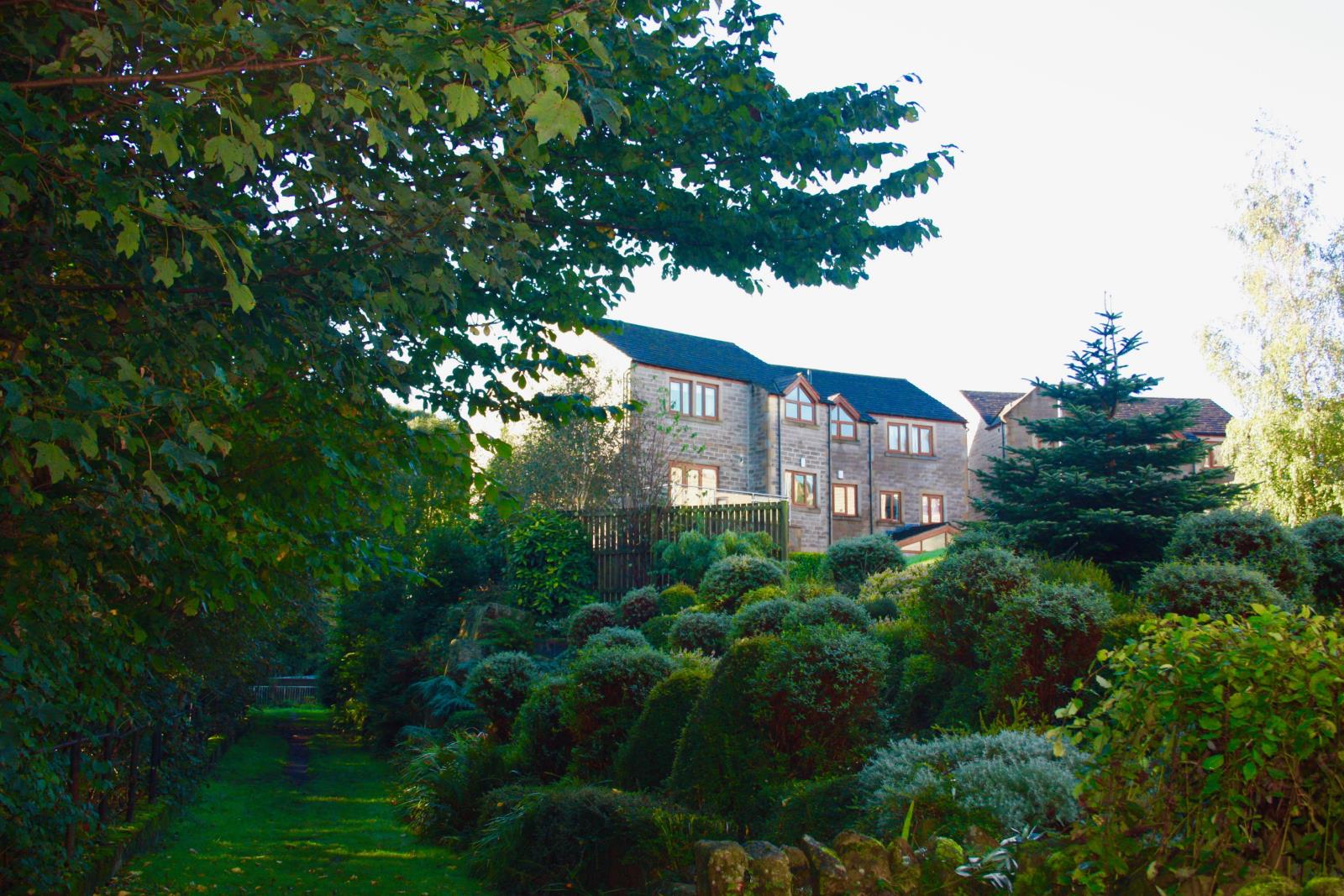16 Victoria Mills, Holmfirth HD9 2TP