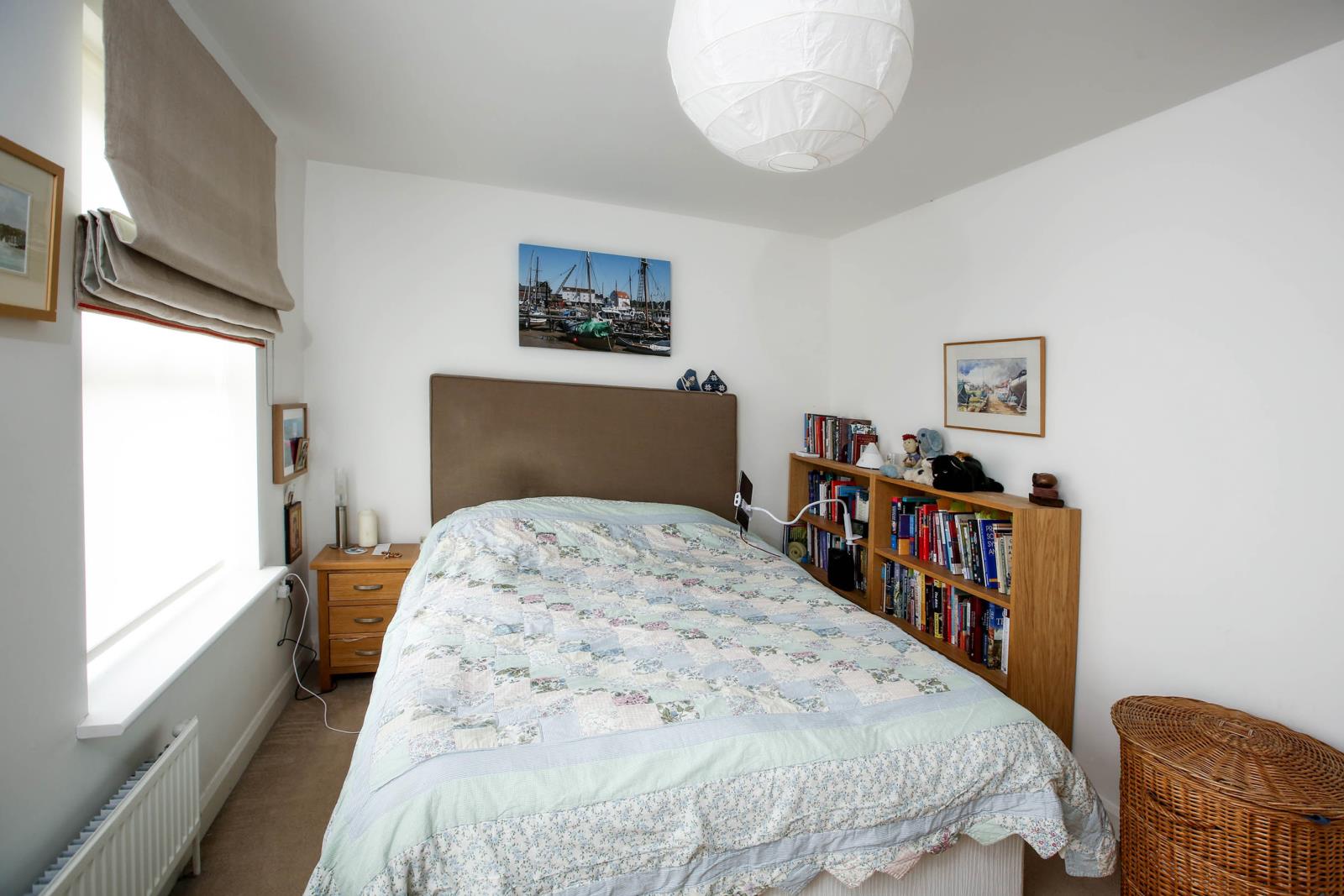 2 Bradshaw Gardens, Honley, Holmfirth, HD9 6BL