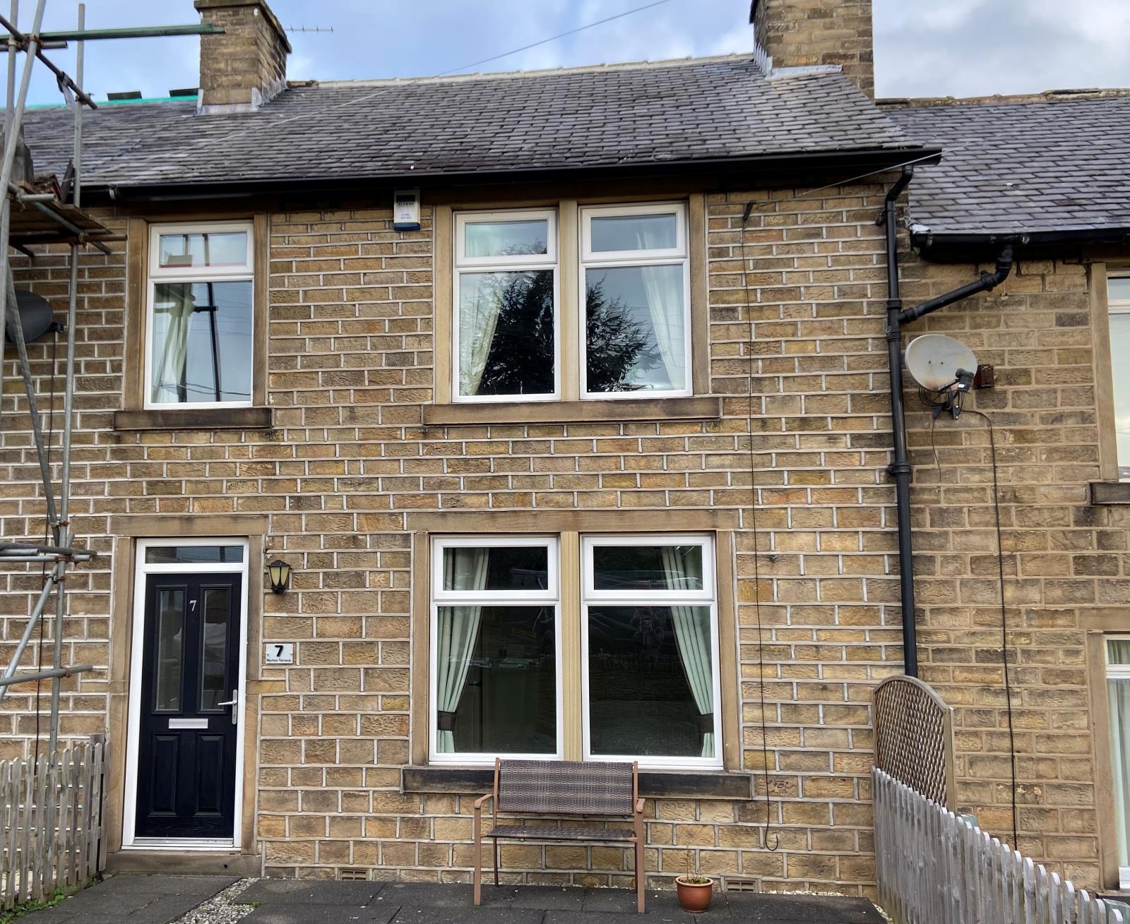 7 Norton Terrace, Stocksmoor, Huddersfield, HD4 6XJ