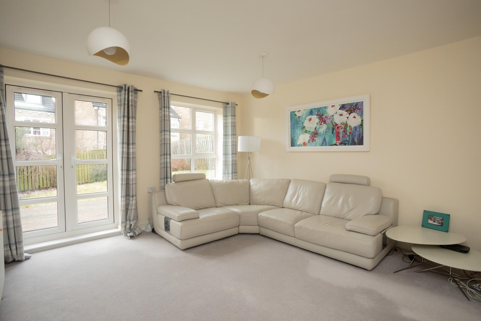 21 Suffolk Rise, Huddersfield, HD2 1ZG