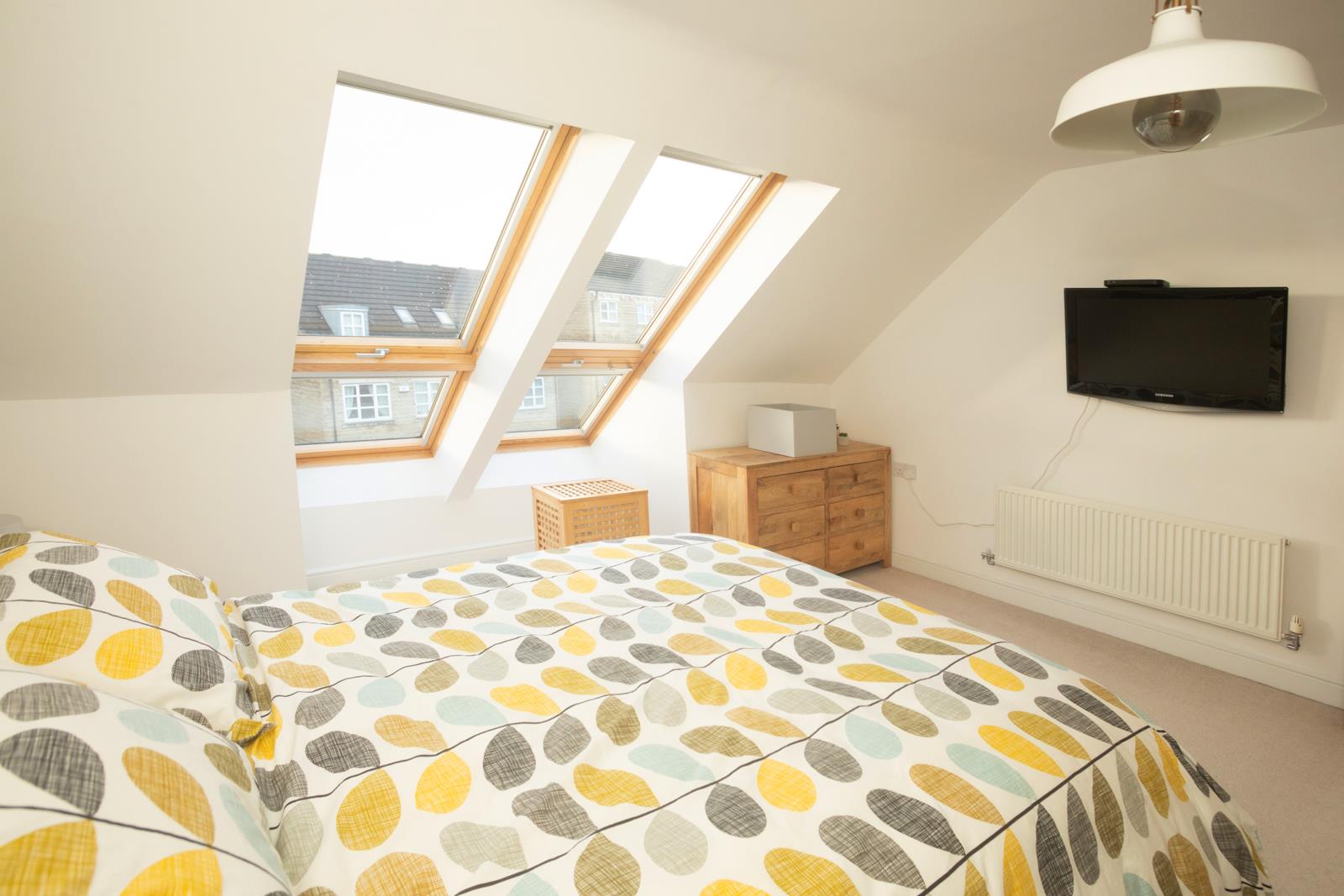 21 Suffolk Rise, Huddersfield, HD2 1ZG