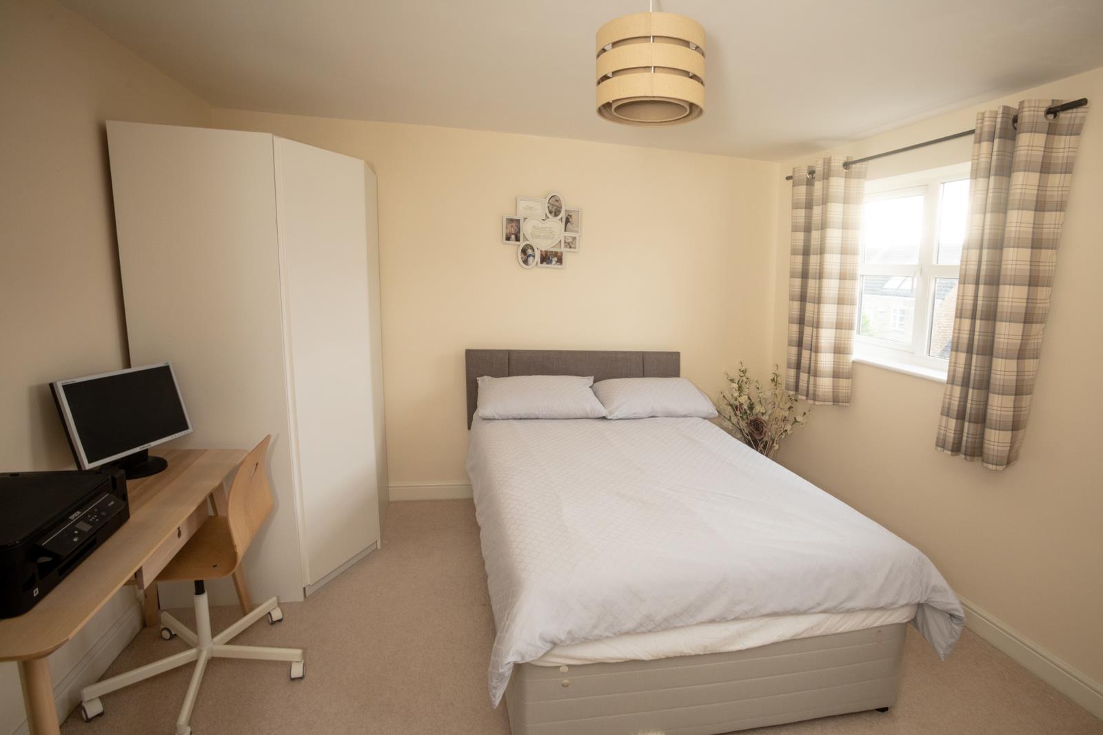 21 Suffolk Rise, Huddersfield, HD2 1ZG