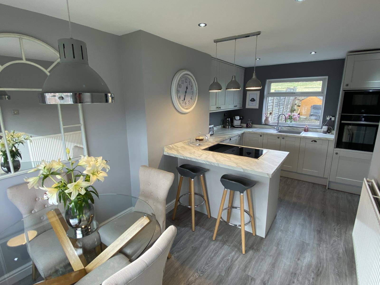 58 Highfield Crescent, Meltham, Holmfirth, HD9 5RG