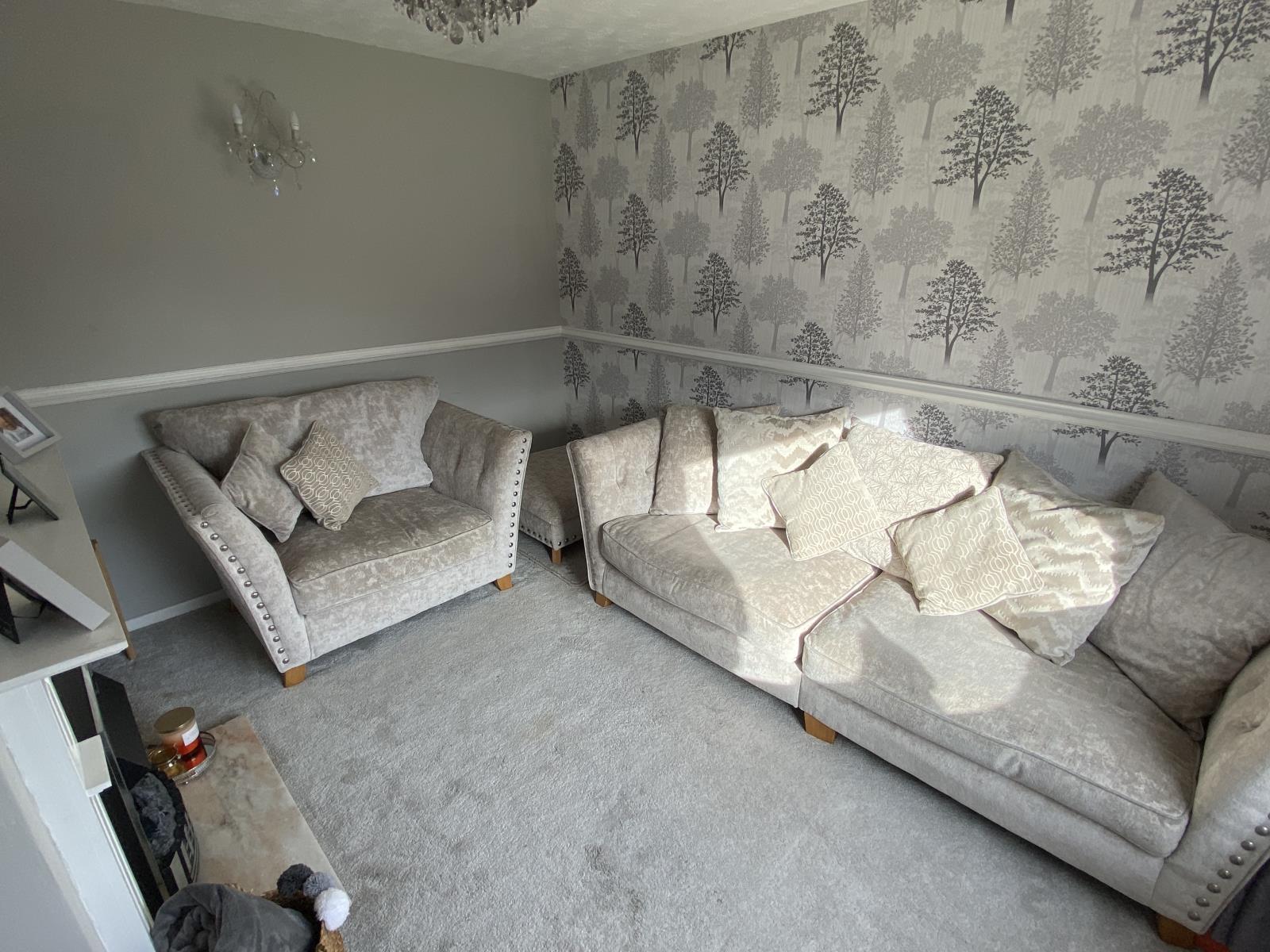 58 Highfield Crescent, Meltham, Holmfirth, HD9 5RG