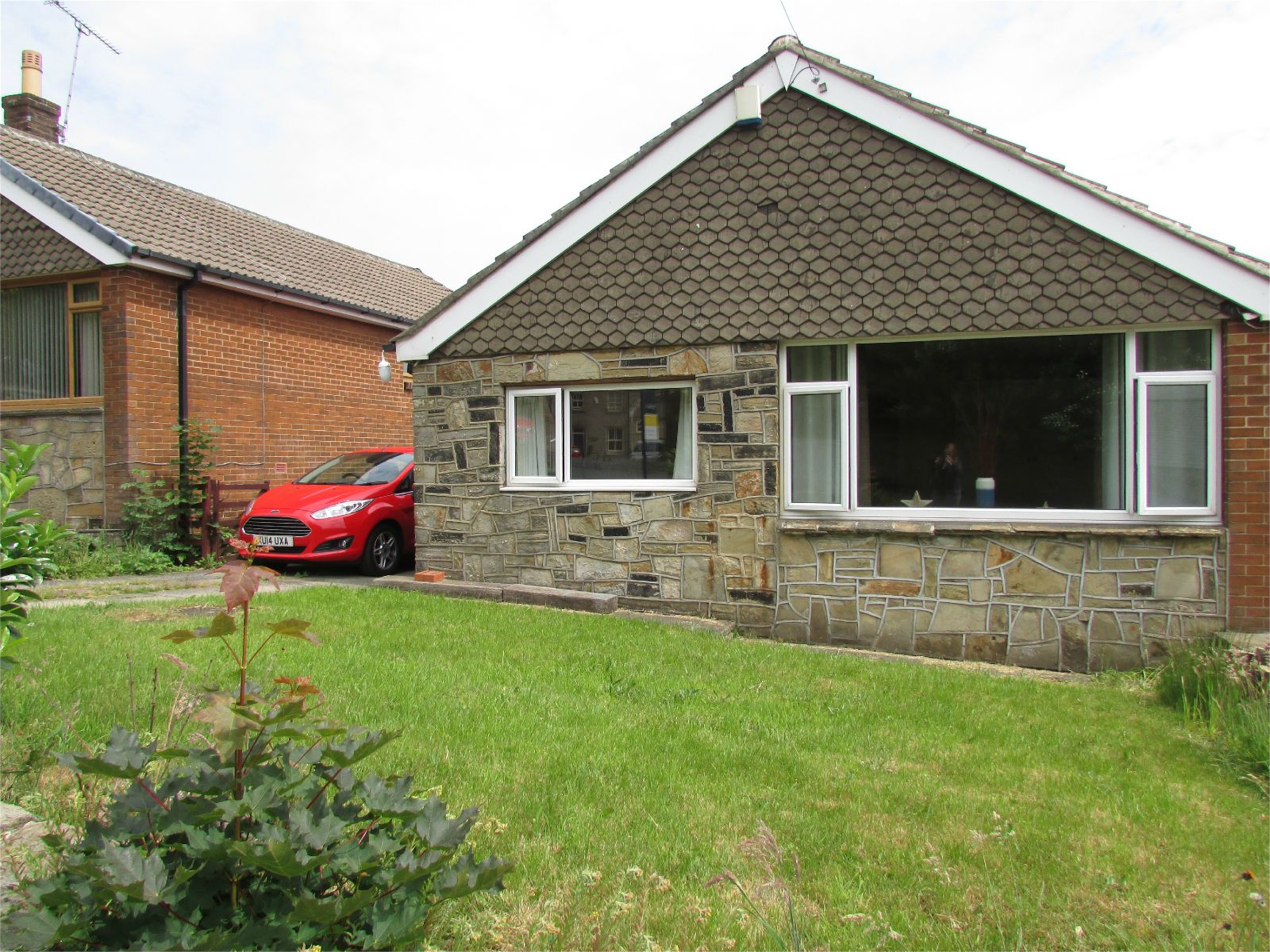 10 Spring Lane, Holmfirth