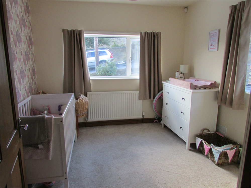10 Spring Lane, Holmfirth
